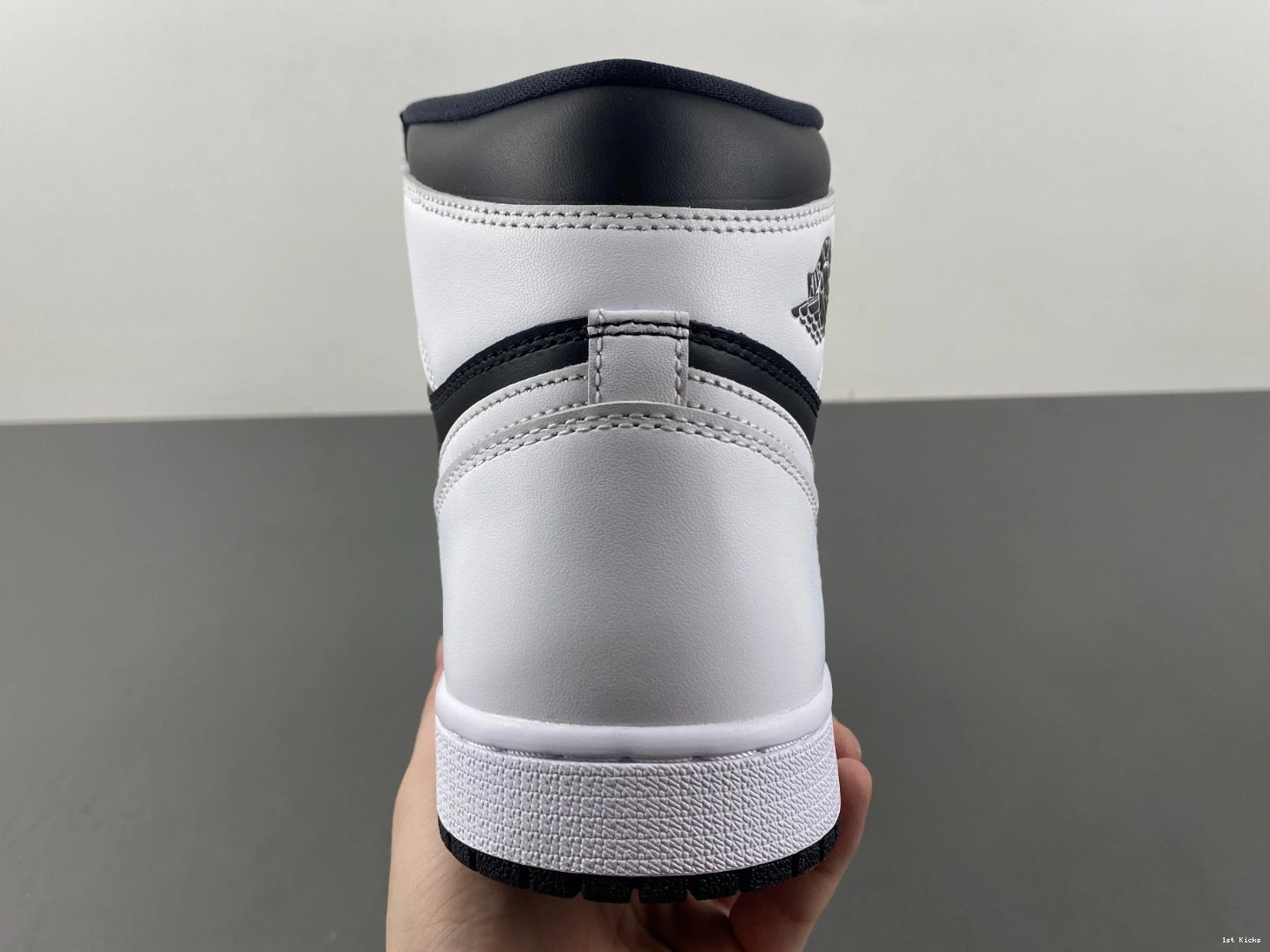 White Jordan DZ5485-010 Air Black 1 1111